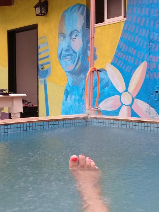 La Casa De Los Murales Avellaneda  Zewnętrze zdjęcie